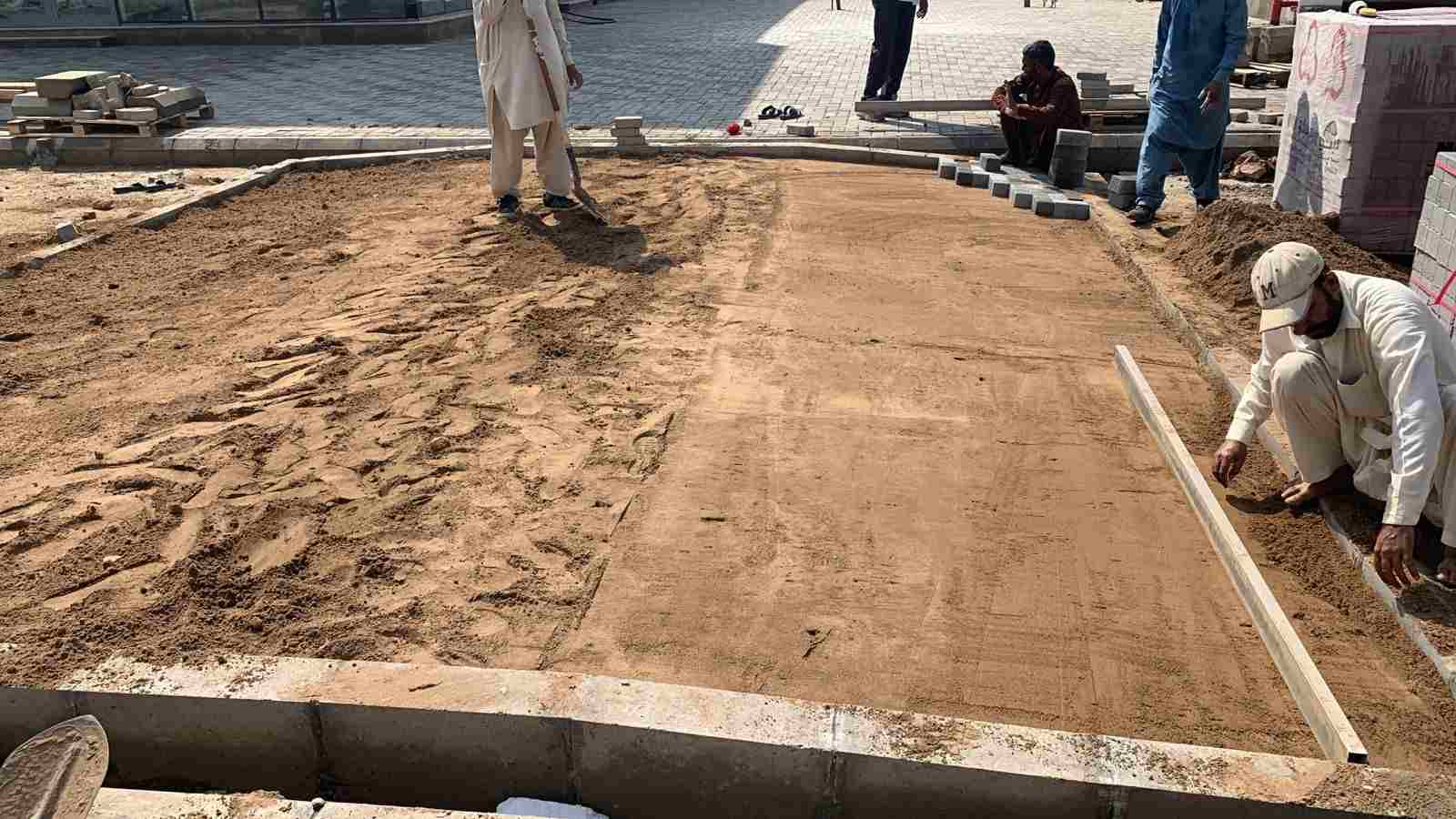 أعمال طرق وأرصفة وإنارة — 11