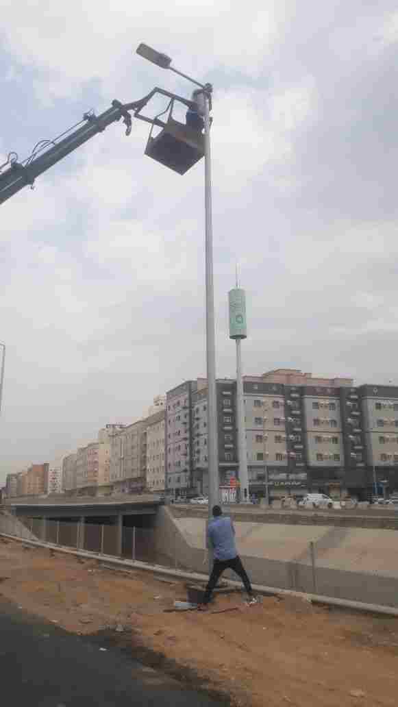 أعمال طرق وأرصفة وإنارة — 15