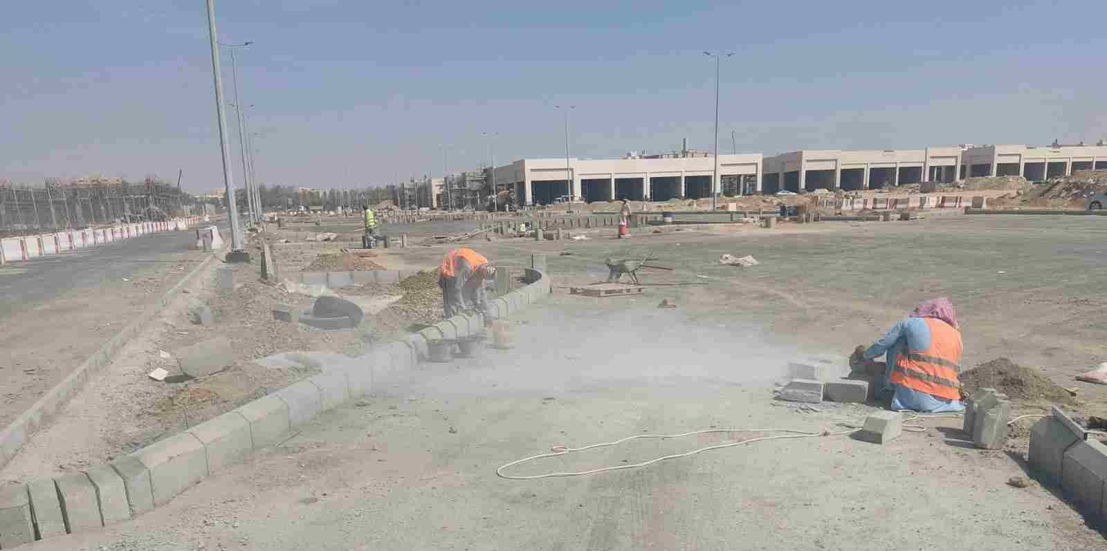 أعمال طرق وأرصفة وإنارة — 33